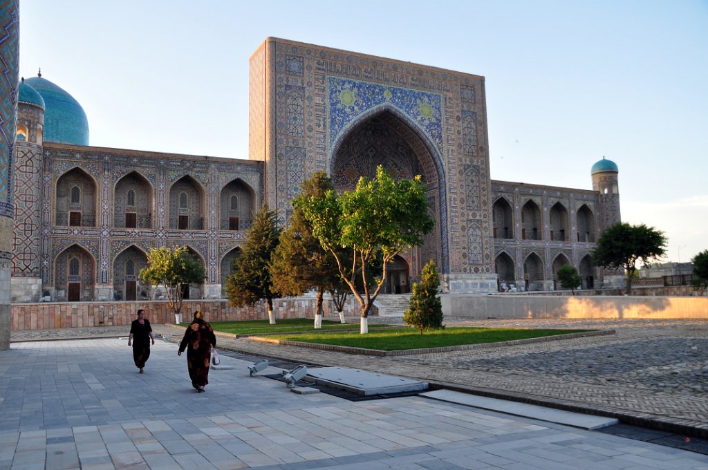 32 Samarcanda - madrasa Tilla Khari.JPG